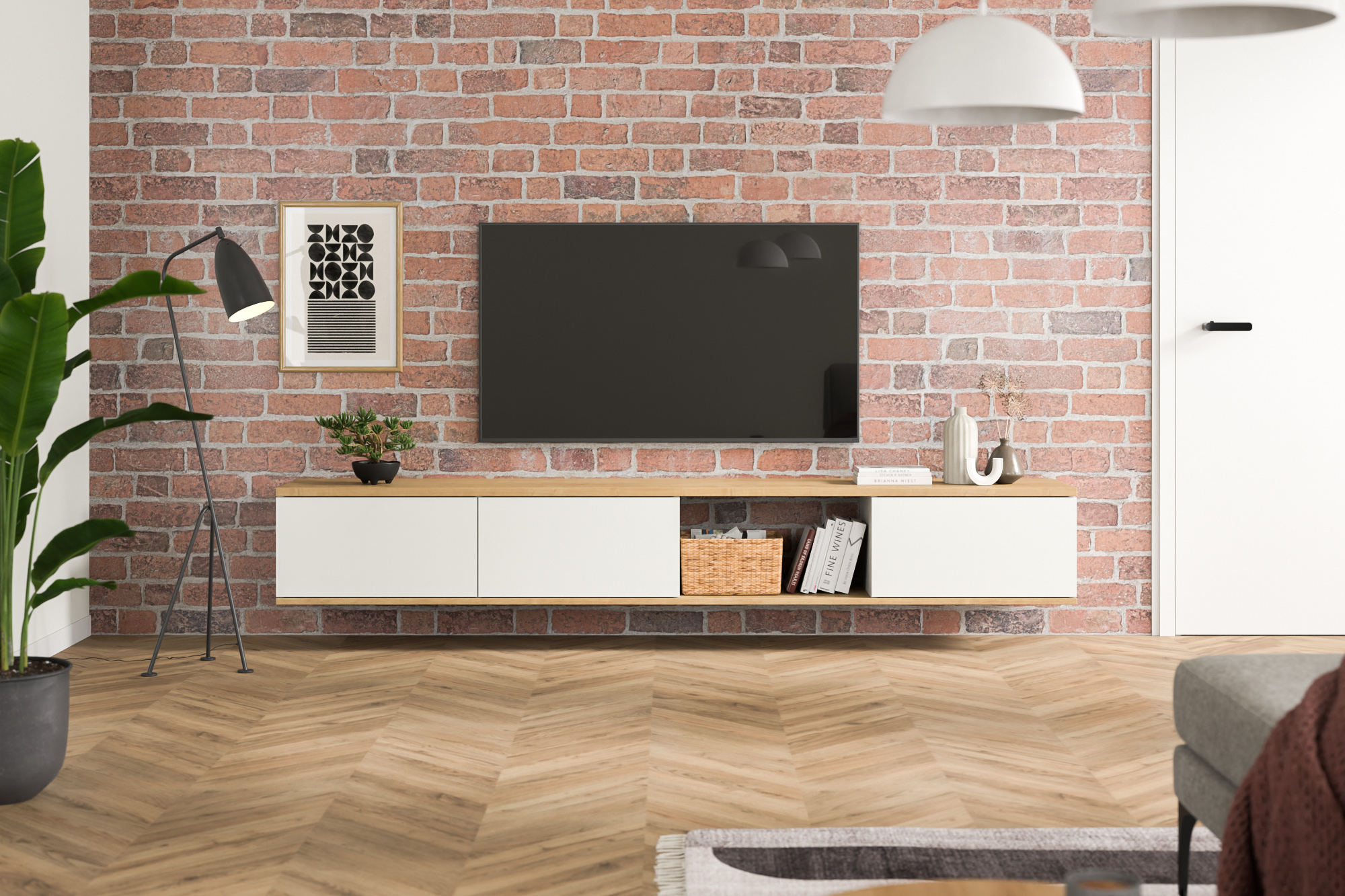 Maßangefertigtes Hängeboard in Weiß, minimalistisch gestaltet, unter einem Wandfernseher, vor einer roten Backsteinwand, ergänzt durch Pflanzen und Bücher.